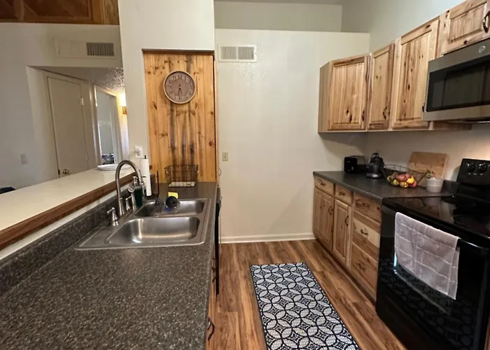 Cozy Remodeled-condo Near Tuc Airport & Downtown * Tucson