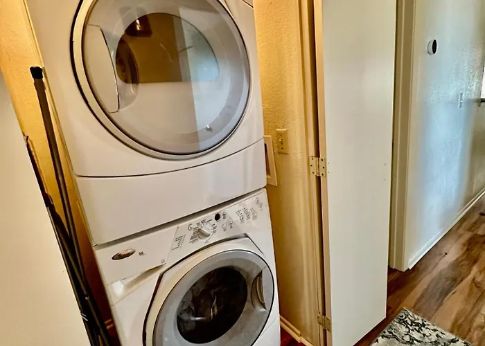 Cozy Remodeled-condo Near Tuc Airport & Downtown