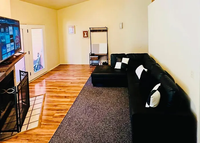 Apartment Cozy Remodeled-condo Near Tuc Airport & Downtown *